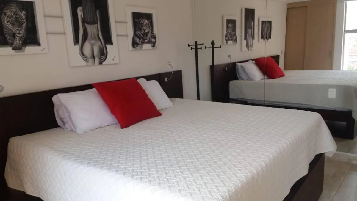 Cold Ac-King Bed-Fast Wi-Fi-Medellin Paradise